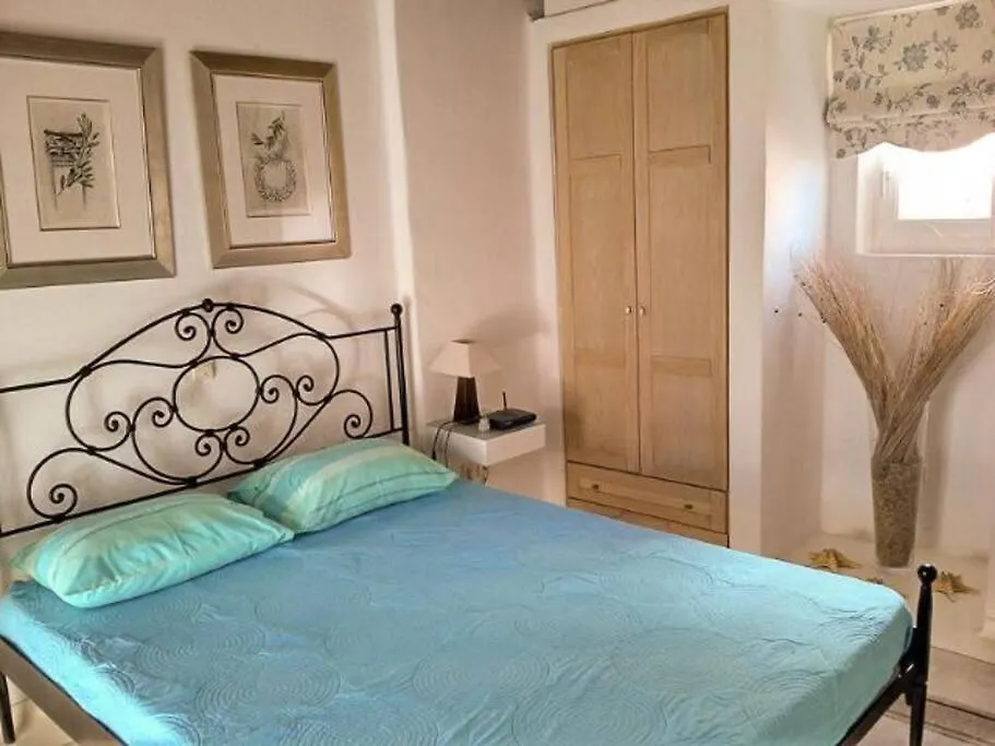 Cozy Cycladic Home , Close To Ornos Beach Holiday home